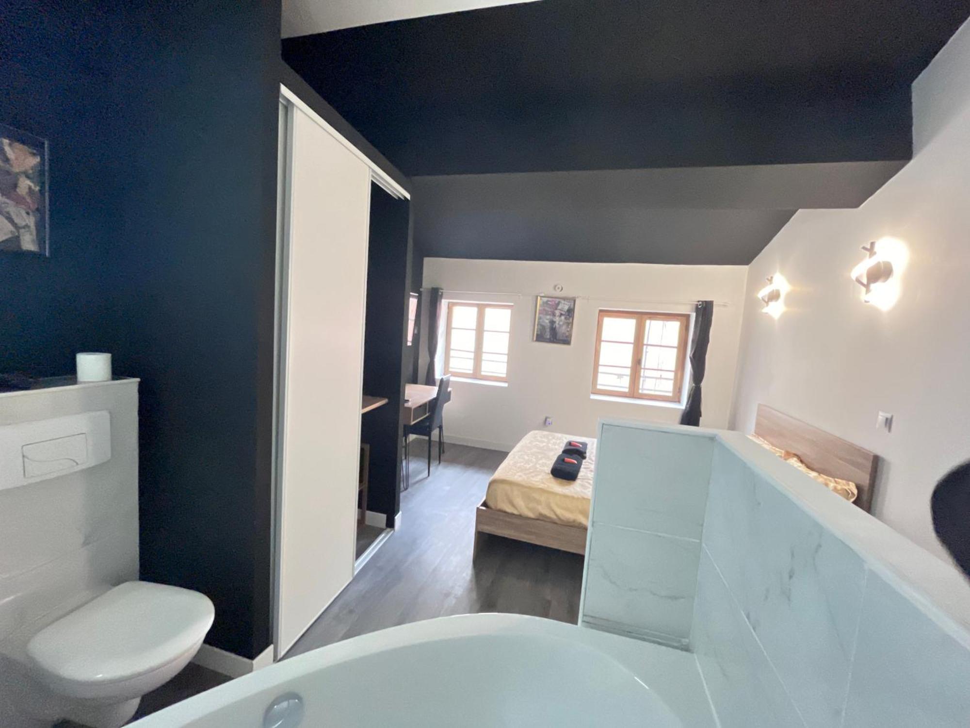 Charmant Studio Baignoire ناربون المظهر الخارجي الصورة
